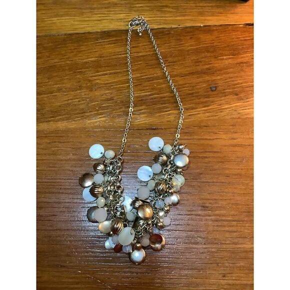 Mixed Media Cluster Statement Necklace Shell - Picture 3 of 6